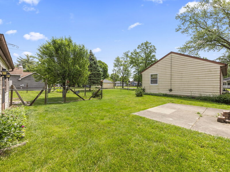 1406 Kaskaskia Avenue Elgin IL 60123