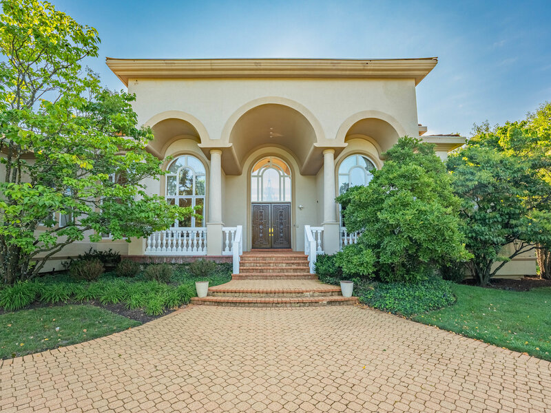 1683 Braeside Lane Northbrook IL 60062