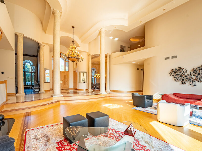 1683 Braeside Lane Northbrook IL 60062