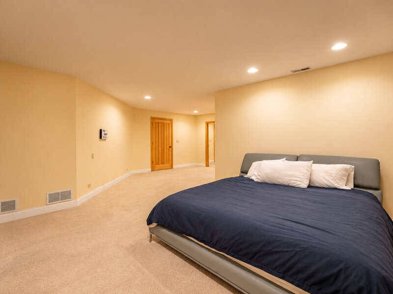 1683 Braeside Lane Northbrook IL 60062