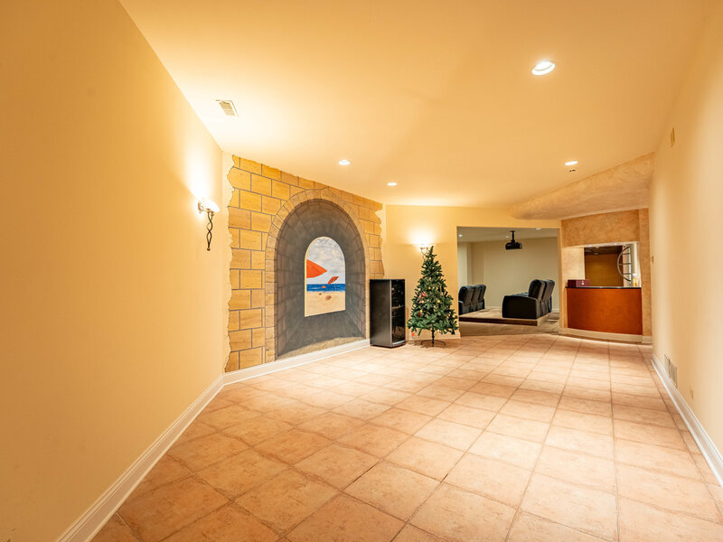 1683 Braeside Lane Northbrook IL 60062