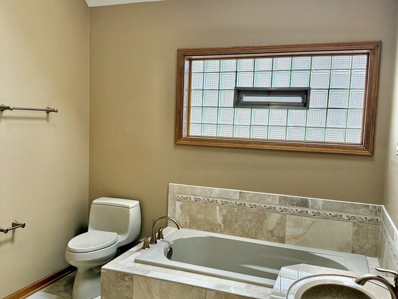 1223 Vantage Lane Bourbonnais IL 60914