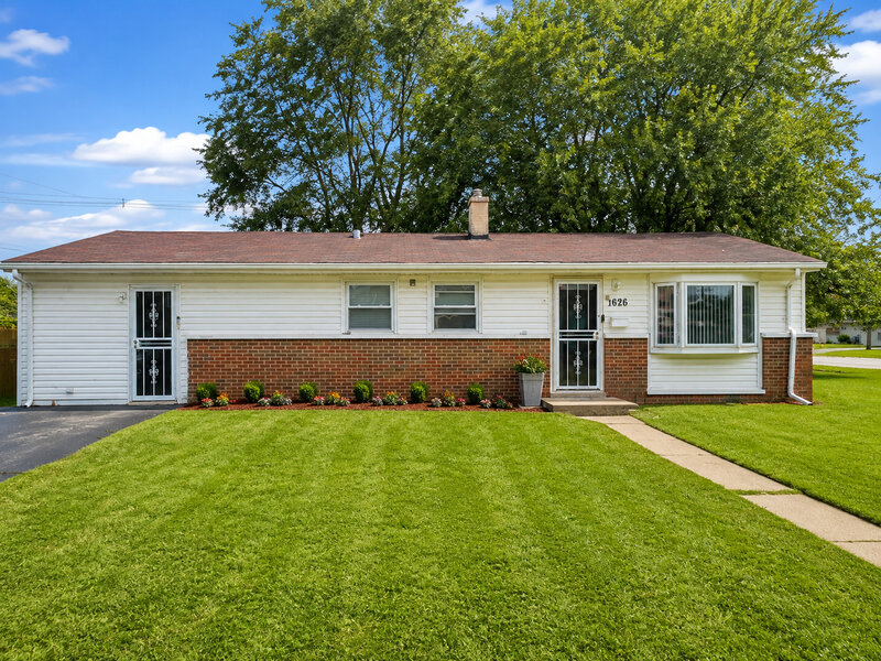 1626 W 167th Street Markham IL 60428