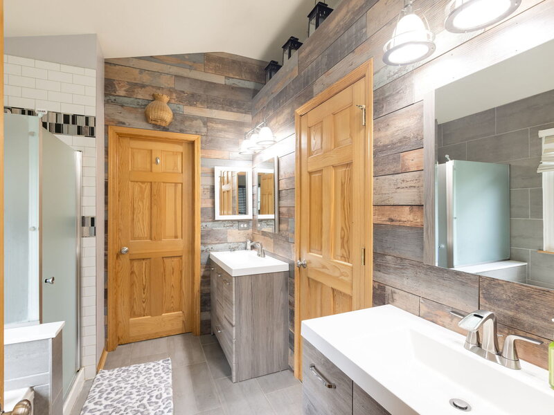 2607 W Westwood Court Carpentersville IL 60110
