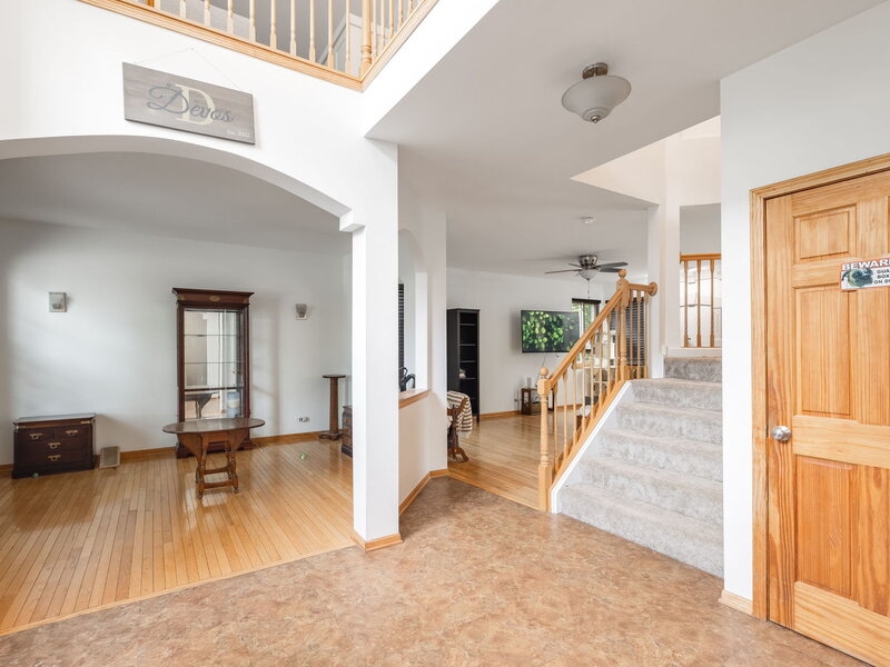 2607 W Westwood Court Carpentersville IL 60110
