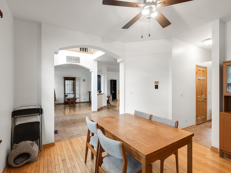 2607 W Westwood Court Carpentersville IL 60110