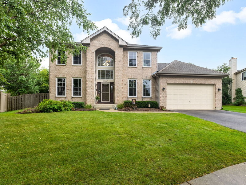 2607 W Westwood Court Carpentersville IL 60110
