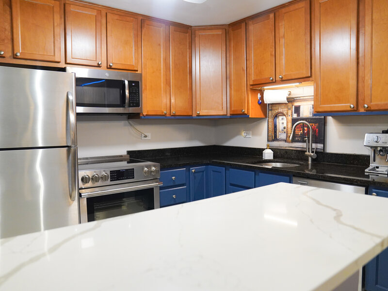 6301 N Sheridan Road Chicago IL 60660
