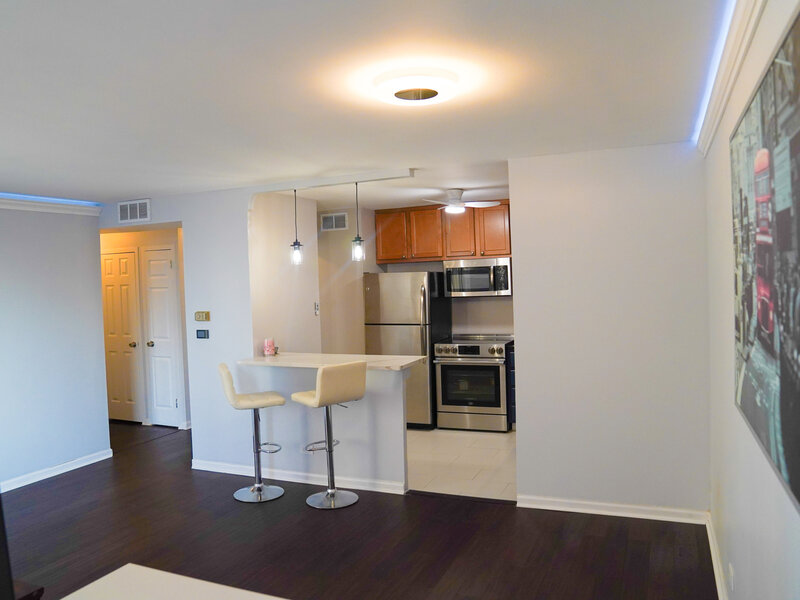 6301 N Sheridan Road Chicago IL 60660