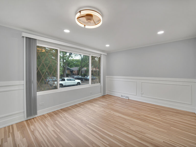 1146 E 90th Street Chicago IL 60619