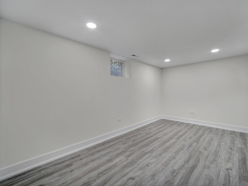 1146 E 90th Street Chicago IL 60619
