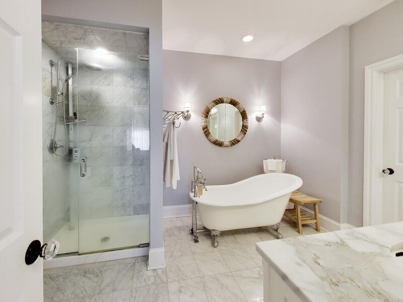 1865 Admiral Court Glenview IL 60026
