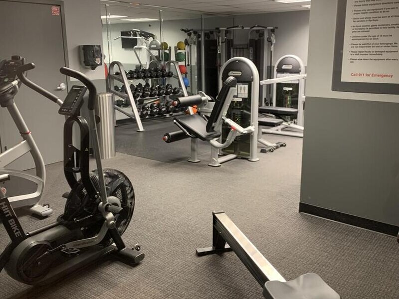 6030 N Sheridan Road Chicago IL 60660