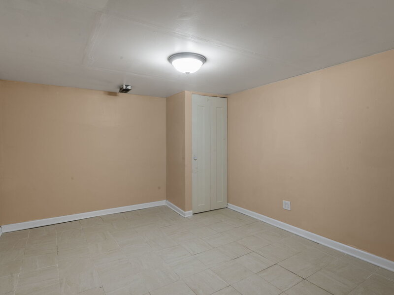 939 N Sleight Street Naperville IL 60563