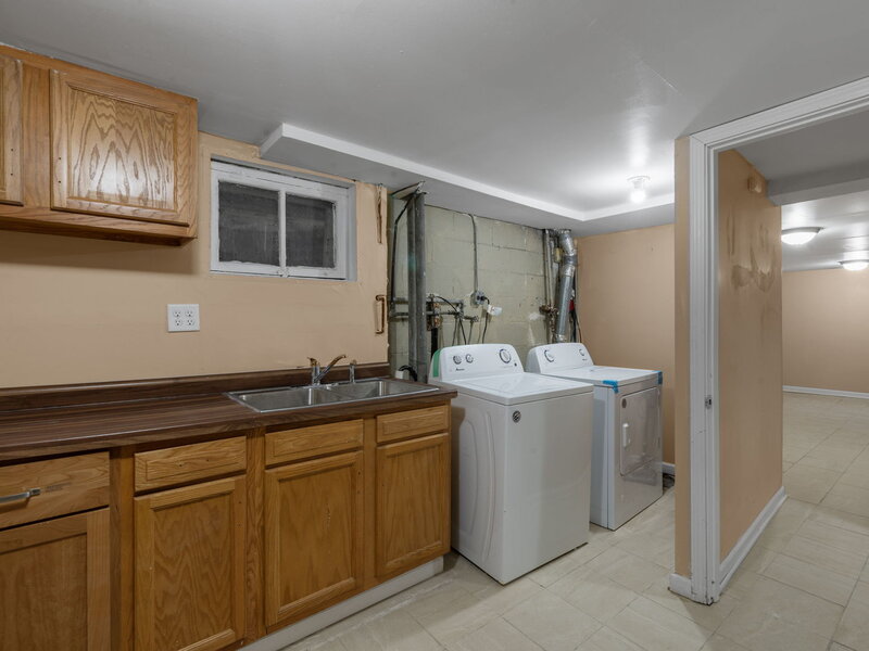 939 N Sleight Street Naperville IL 60563