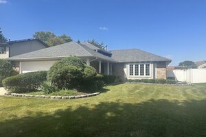 Photo of 6828 Westview Drive Oak Forest IL 60452