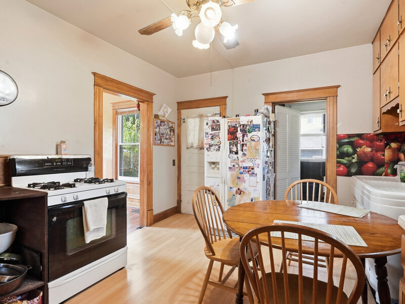 702 North Avenue Waukegan IL 60085
