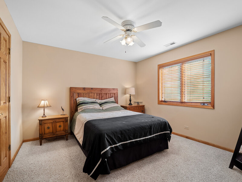 26165 N Greenbriar Court Lake Barrington IL 60084