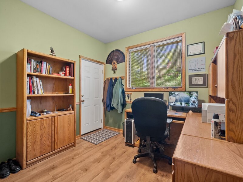 26165 N Greenbriar Court Lake Barrington IL 60084