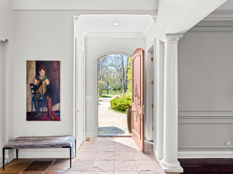 1970 Windridge Drive Lake Forest IL 60045