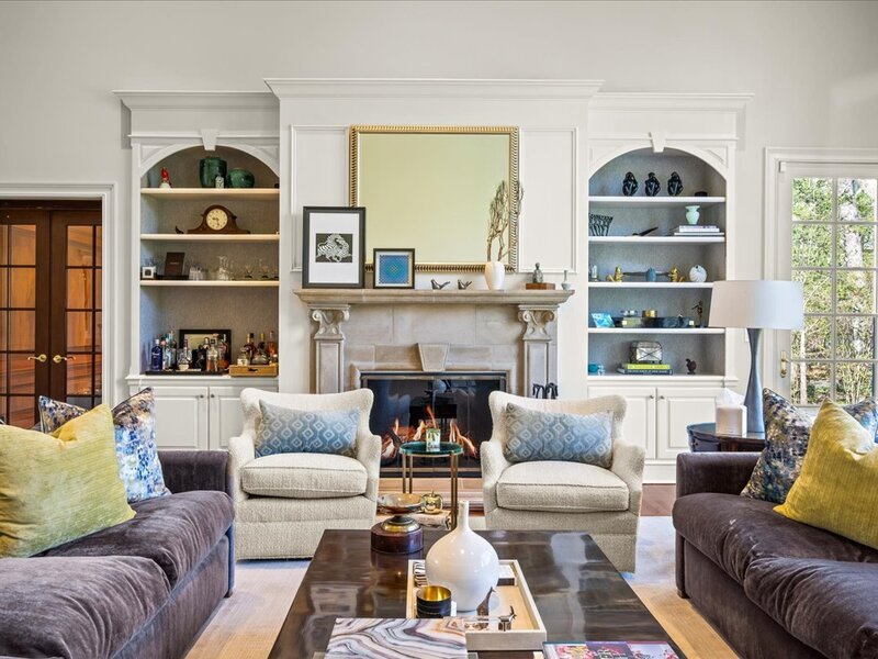 1970 Windridge Drive Lake Forest IL 60045
