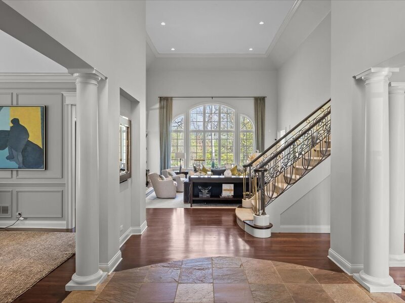 1970 Windridge Drive Lake Forest IL 60045