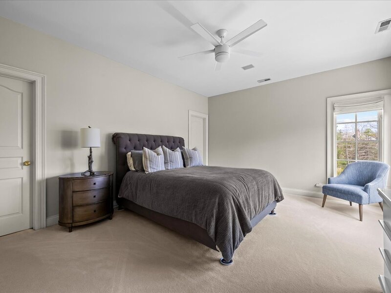 1970 Windridge Drive Lake Forest IL 60045