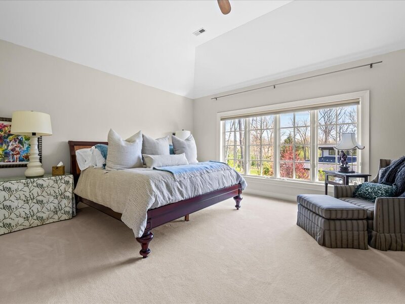 1970 Windridge Drive Lake Forest IL 60045