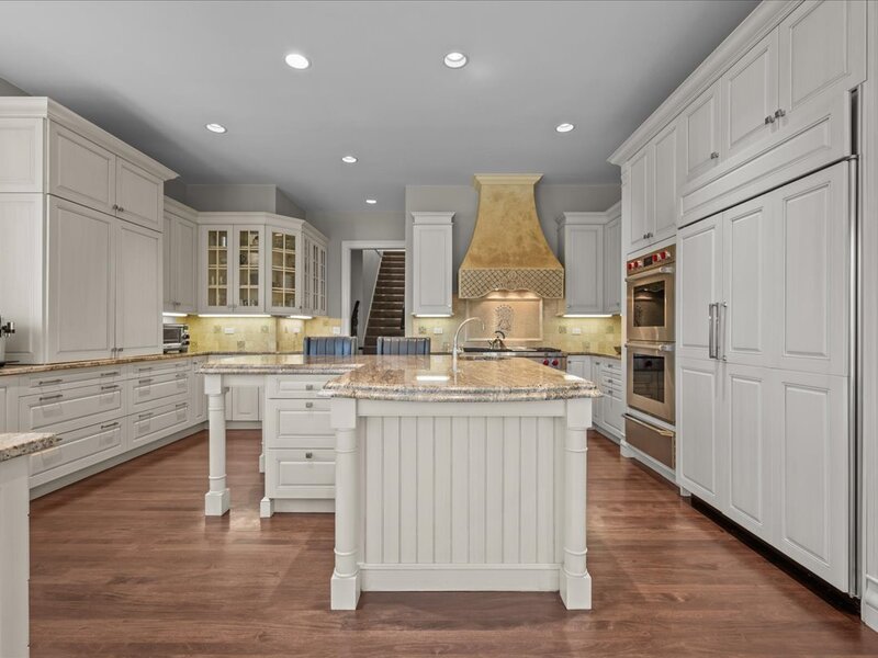 1970 Windridge Drive Lake Forest IL 60045