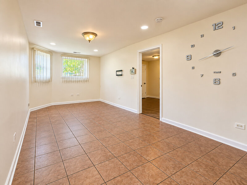 1229 N Austin Boulevard Chicago IL 60651
