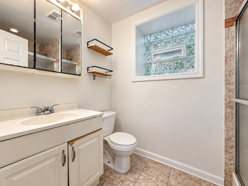 1229 N Austin Boulevard Chicago IL 60651