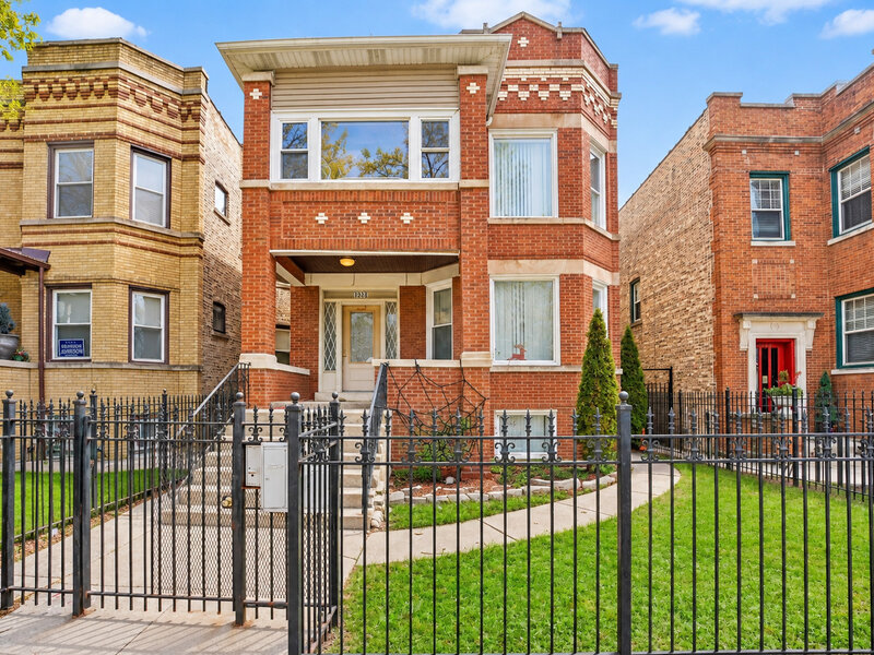 1229 N Austin Boulevard Chicago IL 60651