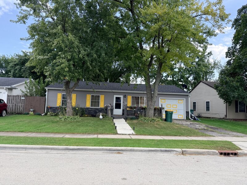 525 Laurel Avenue Romeoville IL 60446