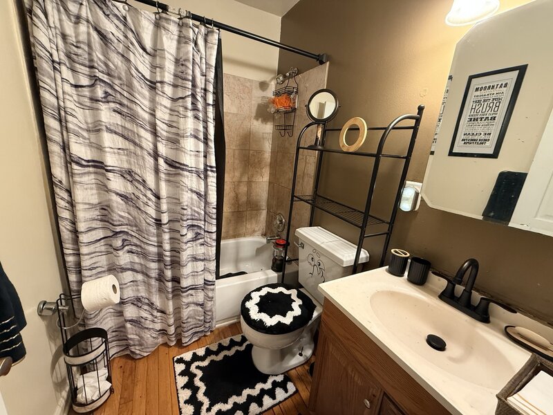 525 Laurel Avenue Romeoville IL 60446