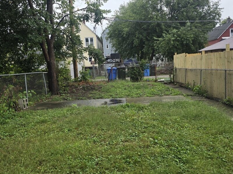8237 S Burley Avenue Chicago IL 60617