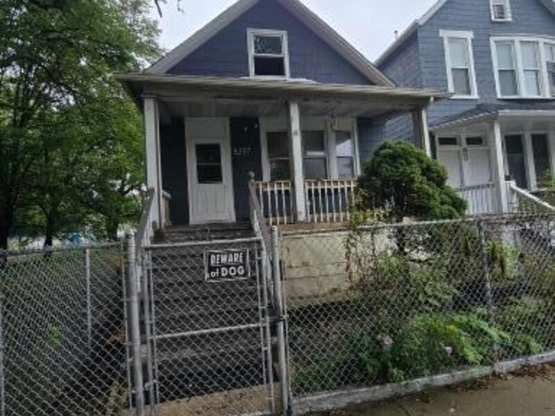 8237 S Burley Avenue Chicago IL 60617