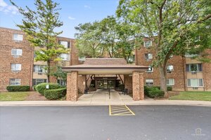 Photo of 1500 Robin Circle Hoffman Estates IL 60169 Unit 306