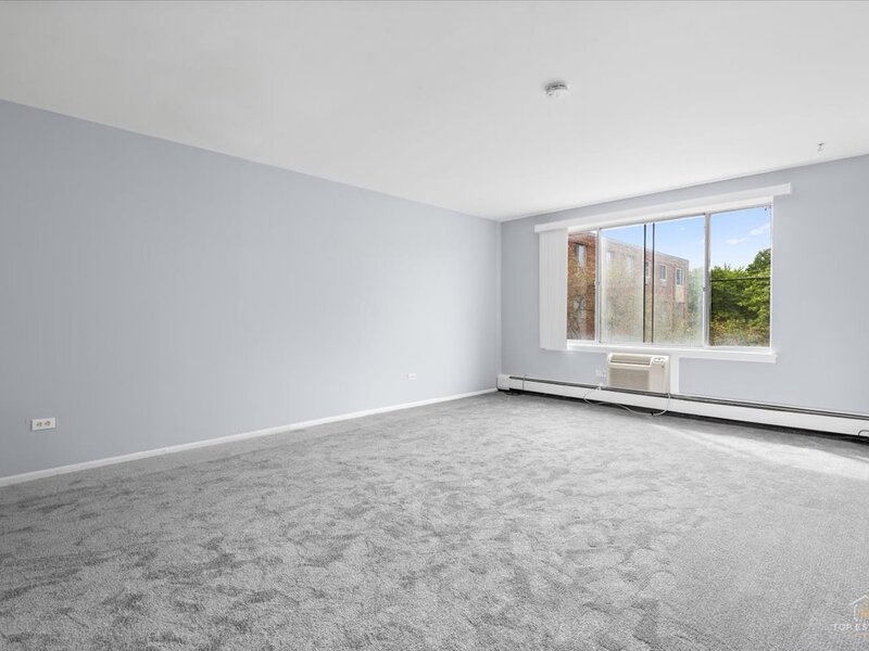 1500 Robin Circle Hoffman Estates IL 60169