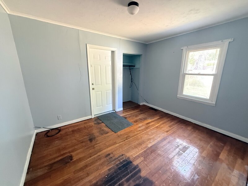 6 C Lane Herrin IL 62948