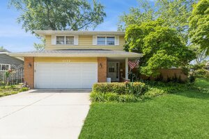 Photo of 1177 Meadow Lane Elgin IL 60123