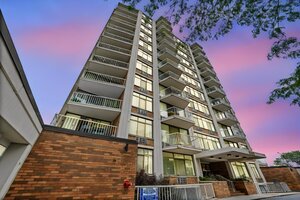 Photo of 3100 S King Drive Chicago IL 60616 Unit 601
