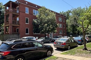 Photo of 1625 W Ainslie Street Chicago IL 60640