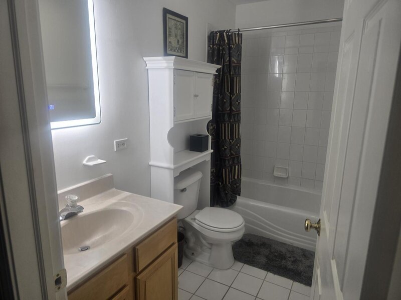4611 S Lake Park Avenue Chicago IL 60653