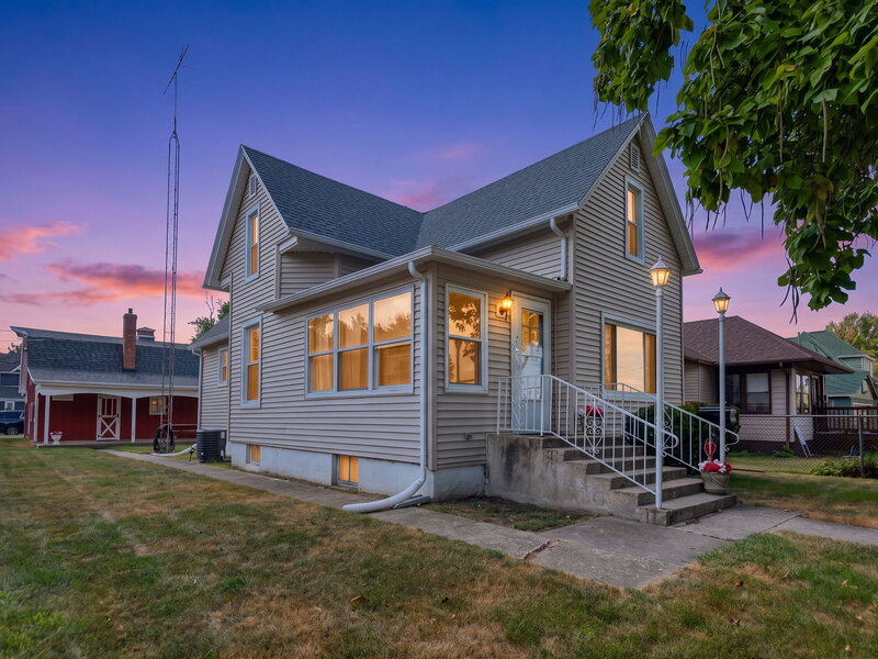 550 W Henry Street Kankakee IL 60901