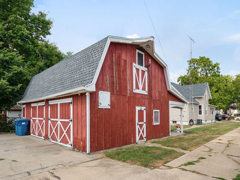 550 W Henry Street Kankakee IL 60901