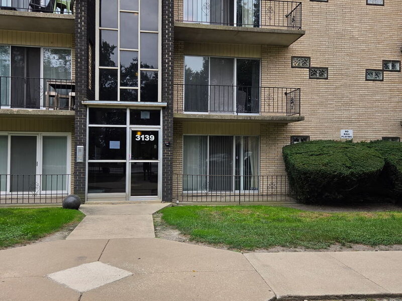 3139 Bernice Road Lansing IL 60438