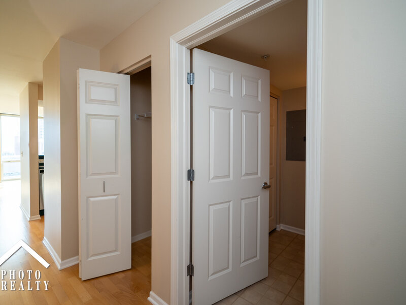 1640 Maple Avenue Evanston IL 60201