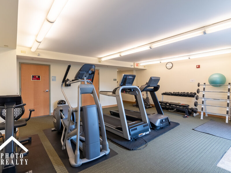 1640 Maple Avenue Evanston IL 60201