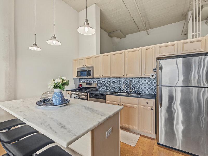 1524 S Sangamon Street Chicago IL 60608