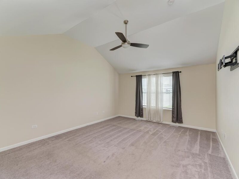 1993 Eagle Drive Morris IL 60450